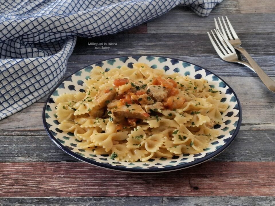 Pasta coi gamberetti e pesce spada