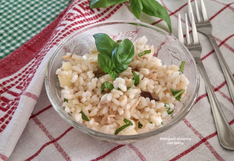 Insalata di riso tonno e olive